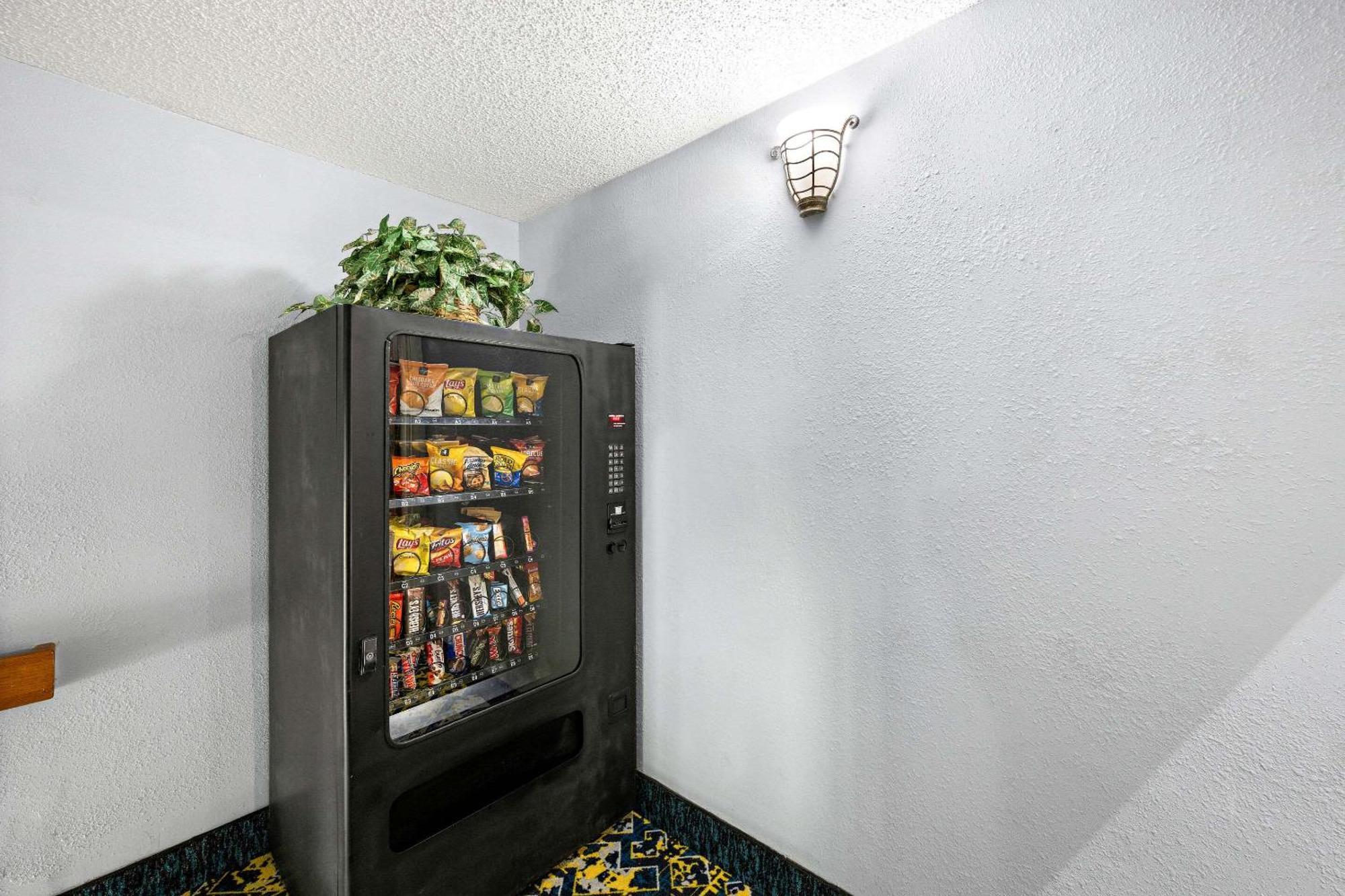 Econo Lodge London Eksteriør billede