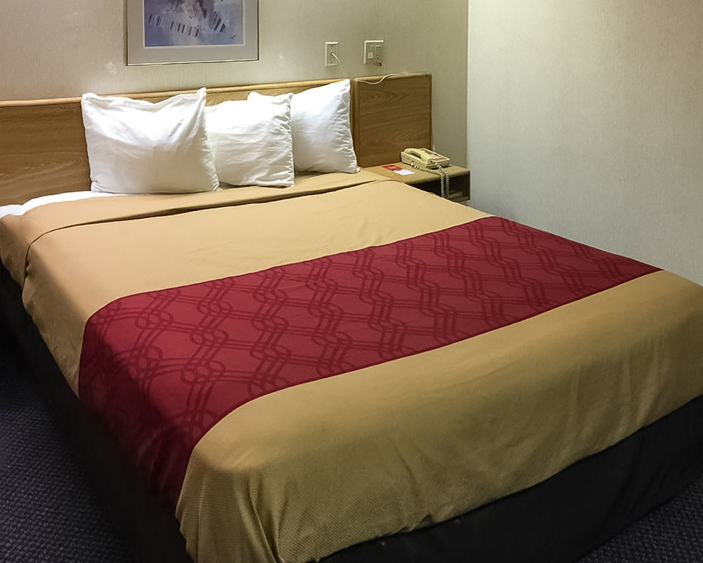 Econo Lodge London Eksteriør billede
